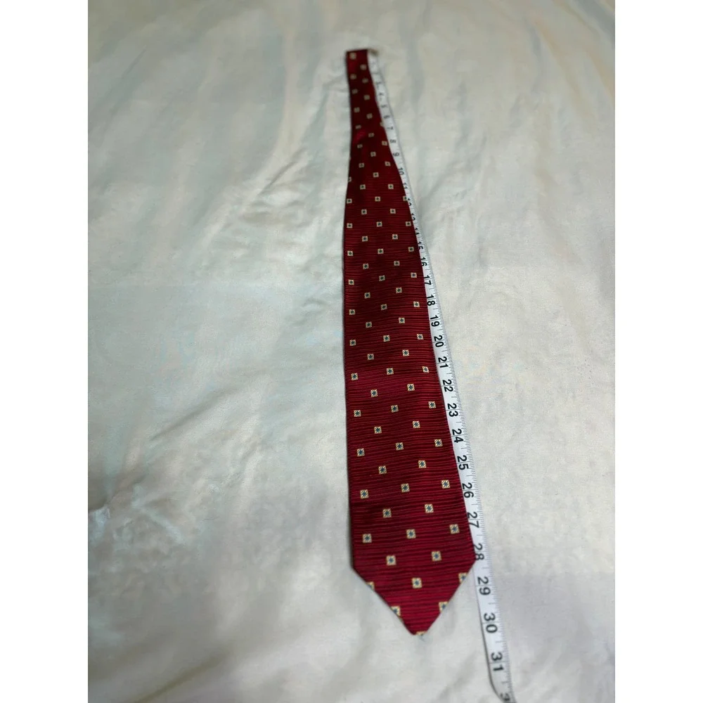 Brioni‎ Silk Necktie Red Textured Square Geometric Italian Menswear 60